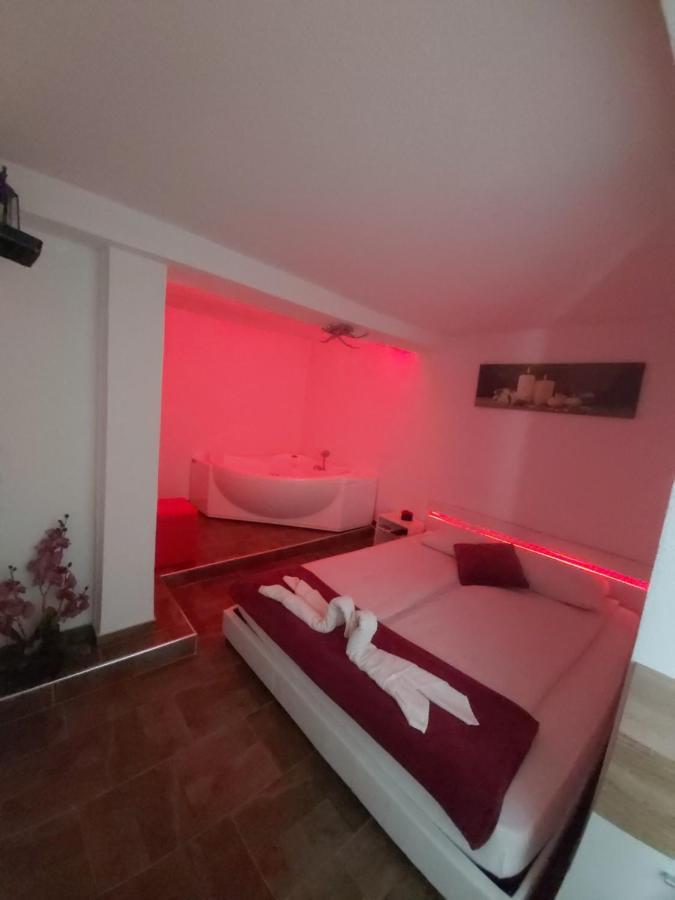 Rooms Panda マリボル エクステリア 写真